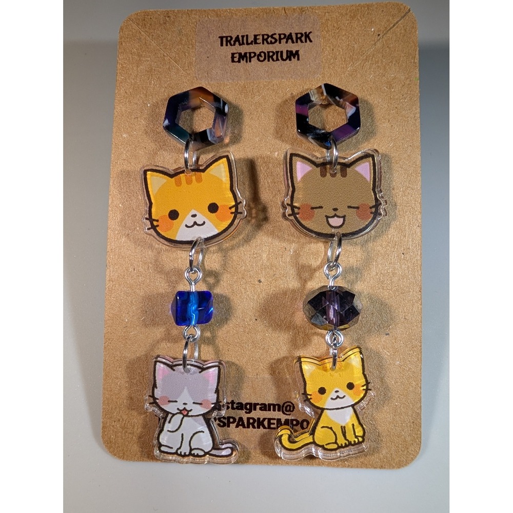 Trailerspark Emporium Mismatched Acrylic Cat Dangle Earrings Nickel Free Kawaii